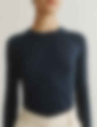 The Long-Sleeve Shirt in Cashmere and Silk in Navy