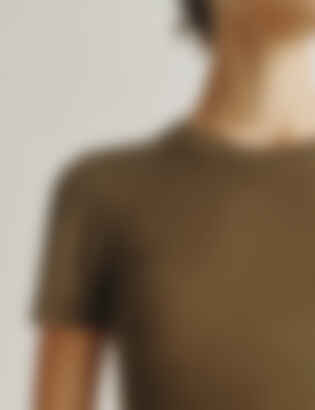 The T-Shirt in Cashmere and Silk in Army