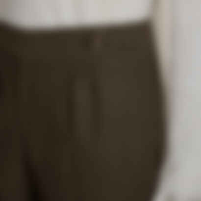 Irish Linen Gurkha Shorts in Khaki