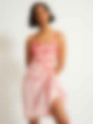 Lema Sarong in Bela Petal
