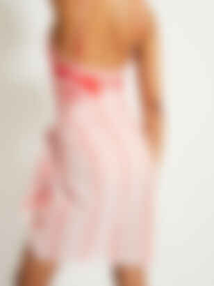 Lema Sarong in Bela Petal