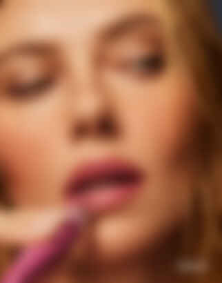 Lip Oasis Glossy Treatment in Mirage