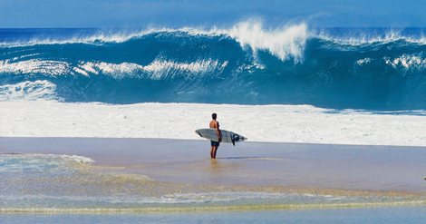 Jeff Divine's Photographs of American Surf Culture Are Collected