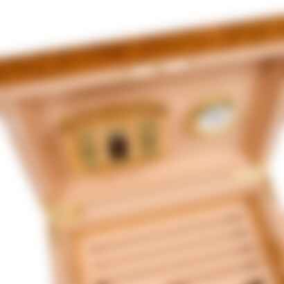 Heritage Medium Humidor in Burr Walnut
