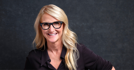Mel Robbins Reveals Her Beauty-and-Wellness Essentials - Air Mail