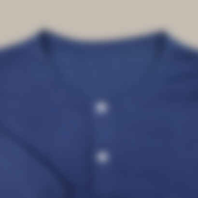 Short Sleeve Knitted Linen Henley Shirt in Navy