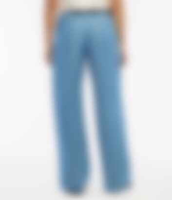 Chambray Relaxed Wide Leg Pant in Medium Blue