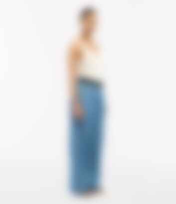 Chambray Relaxed Wide Leg Pant in Medium Blue