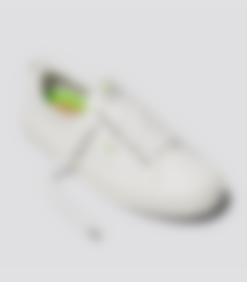 Women's Oca Low-Top Off-White Canvas Sneaker