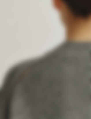 The Julian Sweater in Wool and Cashmere in Heather Grey